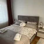 Blagojevic Lägenhet Bijeljina