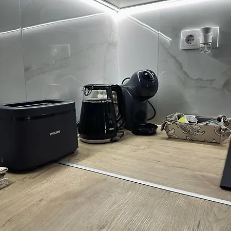 Blagojevic * 比耶利纳