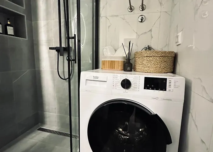 Blagojevic 比耶利纳